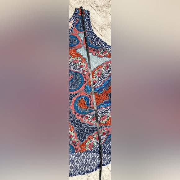 Zoe & Rose Band of Gypsies Multicolor Paisley Tank Top - Picture 3 of 9